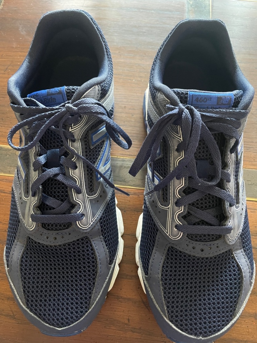 New Balance Men's Navy and Gray Mesh Athletic Running Shoes